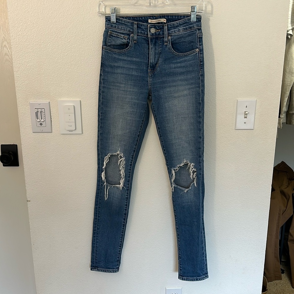 721 Levi’s jeans